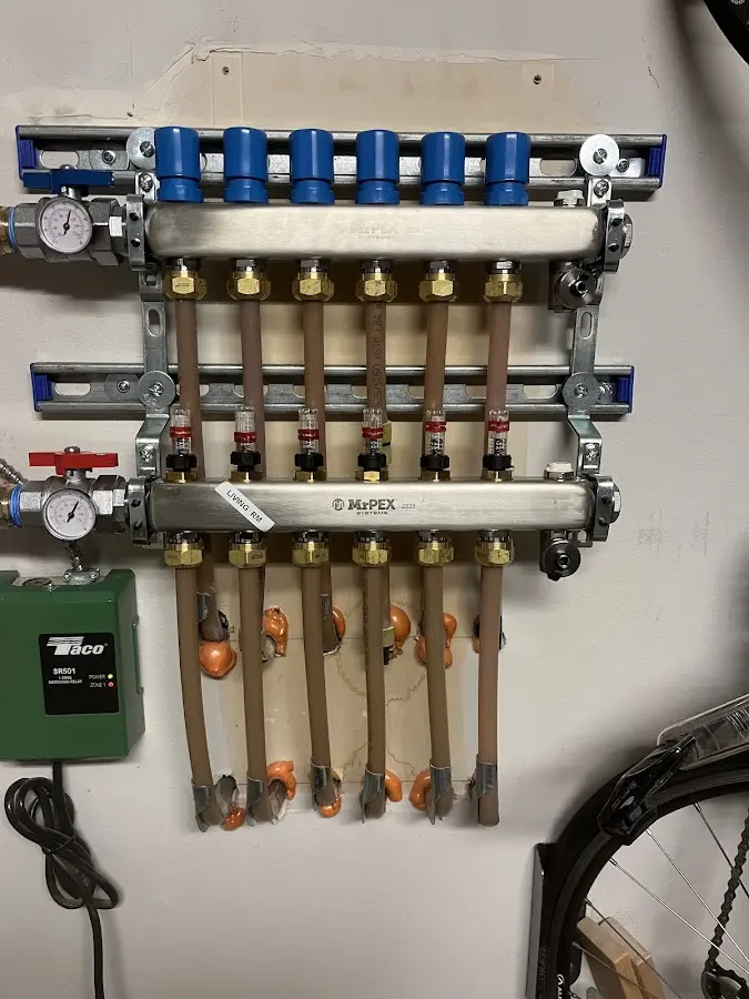 Plumber performing Gas Leak Detection at a residential property in Picayune