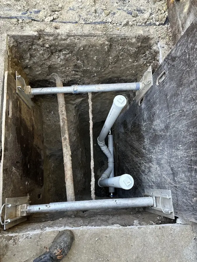 Experienced plumber completing Gas Line Repair work in Picayune